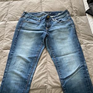 Abercrombie and fitch jegging size 8 worn fee time only.